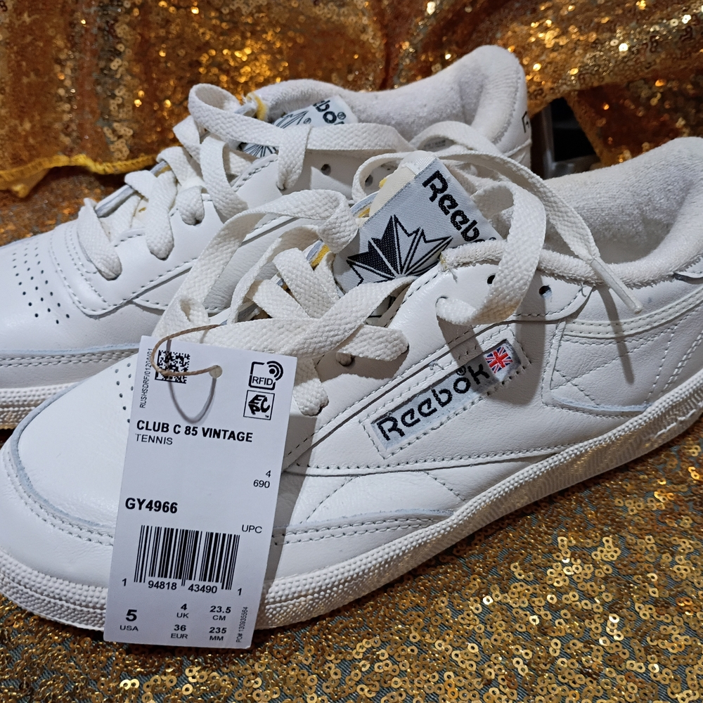 Reebok Club C 85 Vintage White Sneakers Men's 5/ Women's 6.5